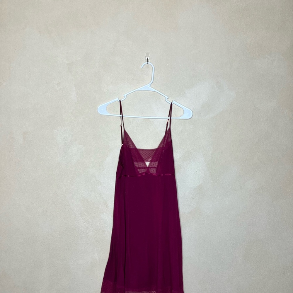 Elegant Burgundy Lace Chemise